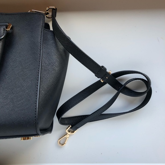 MICHAEL KORS MEDIUM SELMA PURSE - Picture 5 of 9